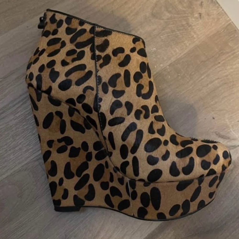 bebe platform wedges ankle booties heels size 7